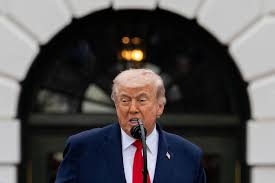 Reuters: Rekordlav oppslutning om Trumps presidentskap