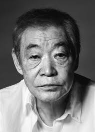 柄本明さんが『徹子の部屋』に笹野さん、B作さんと登場「映画好きの両親と、東京大空襲で焼け残った家の二階に間借り。萬屋錦之介が大好きで、毎年年賀状を書いたけど返事は来なかった」