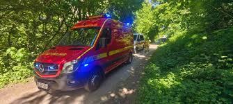 Unglück in Grevenbroich: 16-jähriges Mädchen ertrinkt in der Erft