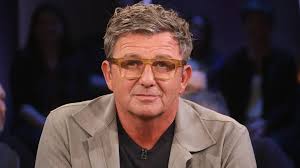 Schauspieler Hans Sigl thematisiert frühere Mobbing-Erfahrungen