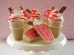 Hasil gambar untuk ice cream cupcake