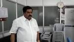 Congress leader threatens BBMP office