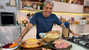 Alexandre Borges volta ao passado com a receita de sanduíche natural que vendia na praia