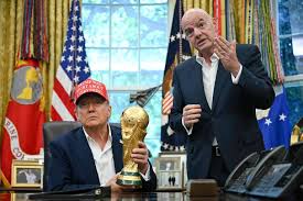Trump ligou para presidente da Fifa para pedir revisão de cartão vermelho para artilheiro dos EUA