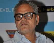 Actor Sanjay Mishra, known for his role in the award winning Hindi sitcom Office Office, says that the standard of comedy on television has gone from bad to ... - sanjay-mishra-new