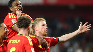 Magia que no se detiene: los misiles de Bélgica dibujan un nuevo centenar para De Bruyne