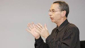 Trend Google: frank furedi i confini contano