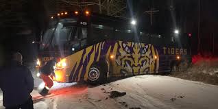 LSU Basketball Bus Slides Off Road in Arkansas Due to Winter Weather