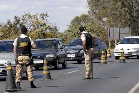 Resultado de imagem para FOTOS DE ESTRADAS E GUARDAS RODOVIARIOS