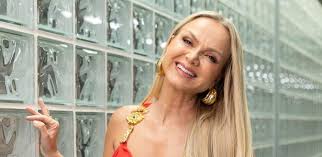 Eliana fez terapia sexual para apresentar programa: 'Fiquei mais solta'