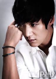 It&#39;s safe to say that Gu Family Book turned Choi Jin-hyuk into an overnight star, even though he had steadily been acting for the better part of a decade ... - choijinhyuk_49