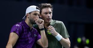 News source: Sports - Orange