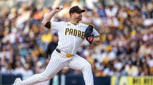 Padres arrebatan liderato del oeste a Dodgers
