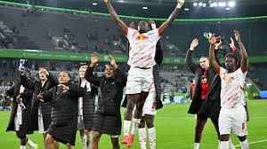 Wolfsburgo vs. RB Leipzig: ¡Duelo clave en la Bundesliga 2025! - Imagen principal del artículo