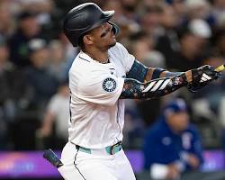 Julio Rodríguez battingの画像