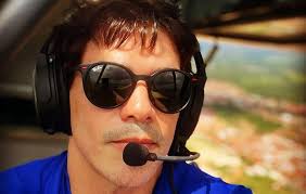 Médico Jacinto Lay, ferido em queda de avião, volta a ser internado em São Paulo