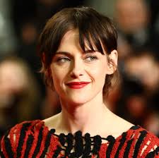 The 'Winona Pixie' Haircut: A Timeless Trend Returns