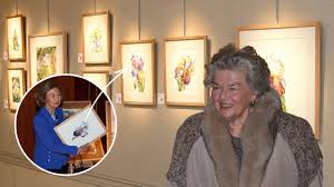 Ana de Orleans (87 años), la tía artista de Felipe VI que rompe los moldes de la realeza, inaugura nueva ex...