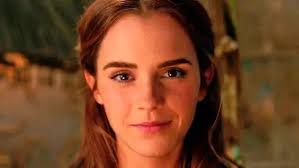Emma Watson faz rara aparição pública 7 anos após seu último filme