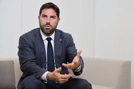 Logement Social: Fin du Bail à Vie? Le Ministre Jeanbrun Provoque l'Onde de Choc!