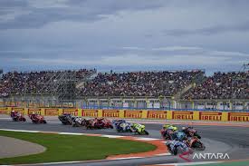 Alex targetkan bugar hadapi balapan Silverstone