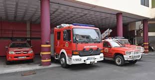 Incêndio em contentores de lixo mobiliza Sapadores do Funchal