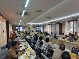 RRI.co.id - Doxing Neni Memanas, DPRD Minta Maaf, Diskominfo Bungkam