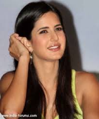 After Sheila, Munni, Shalu and Jalebi Bai, &#39;Chikni Chameli&#39; is the latest item bomb in Bollywood. Katrina Kaif has outdone her &#39;Sheila ki jawani&#39; act in the ... - 134488-36wfxp24