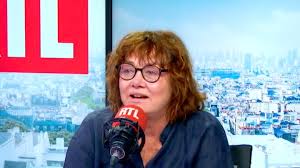News source: Télé-Loisirs