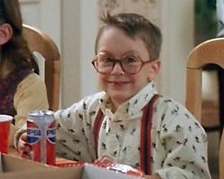 Fuller McCallister (Kieran Culkin) in Home Alone (1990) resmi