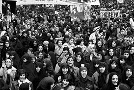 Image result for ‫حضور زن در پيروزي انقلاب اسلامي‬‎