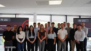 Transport for Wales Absolventenprogramm: Deine Chance wartet!