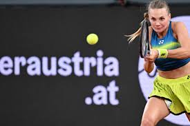 даяна ястремская