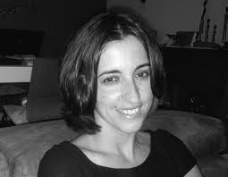 Marga Moreno Pons (@margatic). Licenciada en CC Económicas y Empresariales por la UEX y Licenciada en Geografía ... - espiralemprenmarga