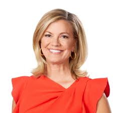KARE 11’s Julie Nelson nearing return months after boat crash, but arm injury lingers