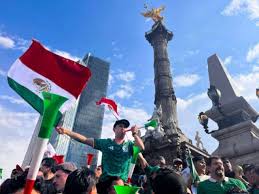 Gobierno 'se pone la verde' y decreta home office y suspensión de clases por partido de México en 16vos