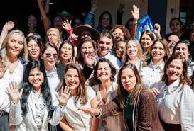 O reforço feminino na campanha de Flávio Bolsonaro