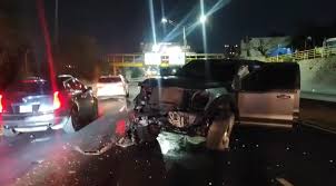 Choque múltiple en Morones Prieto deja 10 personas lesionadas en Monterrey