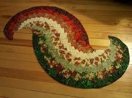 Résultat de recherche d'images pour "shimmering strata quilt pattern"