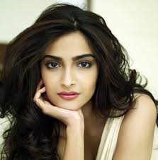 Sonam Kapoor: I don&#39;t need to do films to add star value. The actress, who has recently given two consecutive hits Raanjhanaa and Bhaag Milkha Bhaag is ... - sonam-kapoor