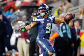 Can Seahawks keep star running back? | Free agency preview