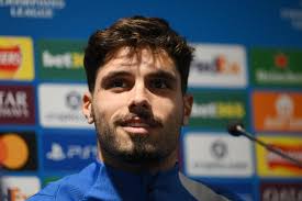 Chelsea vs Wolves: Neto Listo, Desafío Duro y Rotación Constante