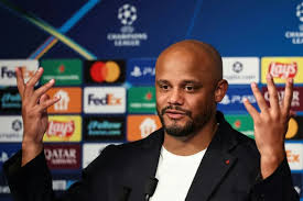 El PSG es "peligroso en todas las fases" del juego, avisa Kompany