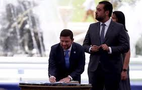 Deputado denuncia ao TCE-RJ contrato entre Casa Civil e Banco Master por descontos indevidos no contracheque dos servidores estaduais do Rio