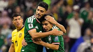 La estrella de México Raúl Jiménez recomienda al joven talento del Club Tijuana Gilberto Mora para un fichaje por el Borussia Dortmund