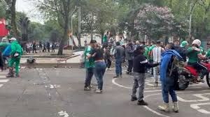 Festejos del Ángel de la Independencia siguieron hasta las nueve de la mañana