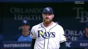 Junior Caminero seals Rays' win with a leaping grab