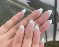 Image de VFrench Tip Nail Art