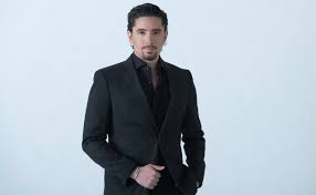 Alex Fernandez
