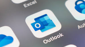 Après une panne de plus de 10 heures: Outlook de nouveau accessible sur iOS